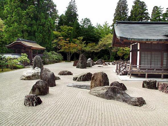 Сэкитэй - японский Сад камней
