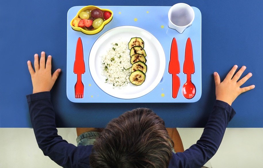 Поднос - сервиз для ребенка