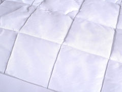 Наматрасник "Бархатный бамбук" с бамбуком в чехле из микрофибры, 200х200 см. Natures