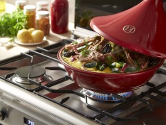 Тажин керамический Emile Henry, черный, 2 литра, 27 см.