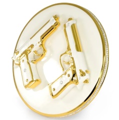 Тарелка с пистолетами, 33 см. PISTOLETTO, керамика, swarovski