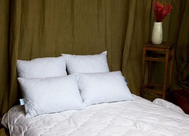 Одеяло всесезонное "Бархатный бамбук" с бамбуком в чехле из микрофибры, 140х205 см. Natures