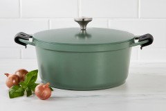 Кастрюля Agile, зелёная, 28 см, 6,3 л. Maxwell &amp; Williams