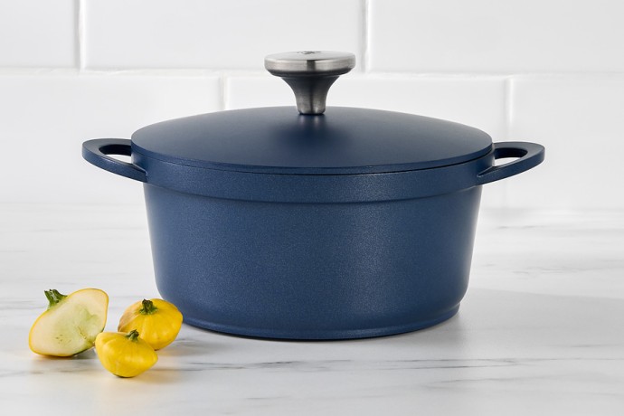 Кастрюля Agile, синяя, 20 см, 2,4 л. Maxwell & Williams