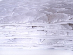 Одеяло всесезонное "Бархатный бамбук" с бамбуком в чехле из микрофибры, 200х220 см. Natures