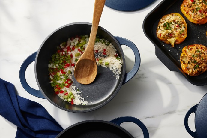 Кастрюля Agile, синяя, 24 см, 4,2 л. Maxwell & Williams