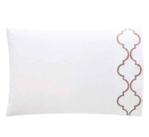 Наволочка с запахом "ROMA", перкаль, 50х70 см. белый/золотой, BOVI