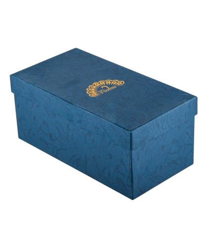 JP-42/23 Фигурка "Девочка-кокетка" (Pavone)