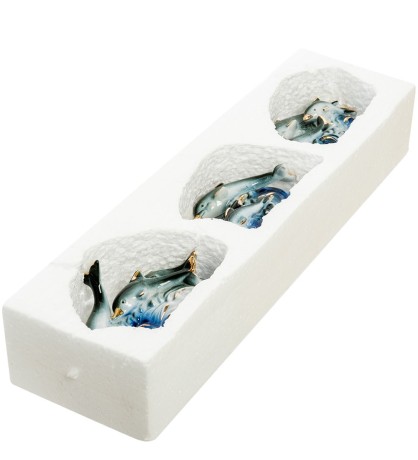 VS-411 Комплект из трех фигурок "Семейства дельфинов"