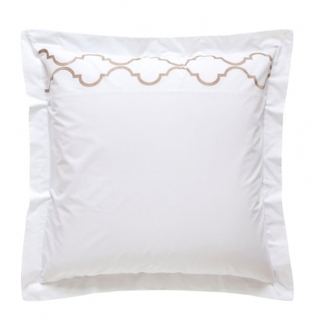 Наволочка с запахом "ROMA", перкаль, 70х70 см. белый/золотой, BOVI
