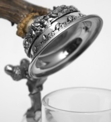 W-519-1R Пивная кружка с рожками косули