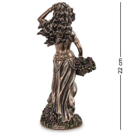 WS-1104 Статуэтка "Аджа - Ориша, покровительница леса и всех животных"