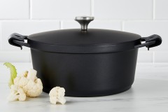 Кастрюля Agile, чёрная, 28 см, 6,3 л. Maxwell & Williams