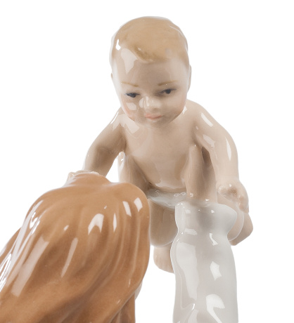 CMS-15/ 6 Фигурка "Девушка с ребенком" (Pavone)