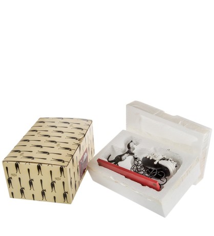 DUB 25 Статуэтка "Кошка с коляской!" (The Pram.Parastone)