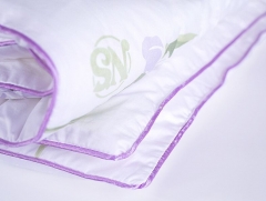 Одеяло всесезонное с шелковым волокном "Радужный ирис", 172х205, из хлопка с фирменным дизайном, Natures