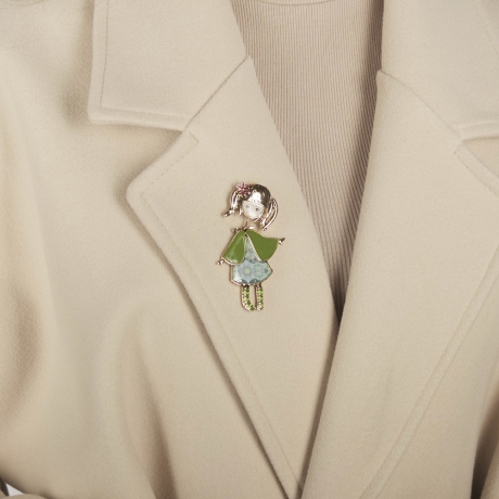 Брошь Девочка в манто XZ0989.22 BL/S Shadore