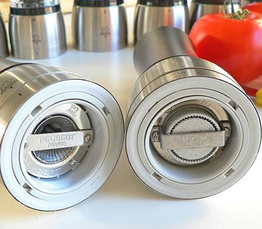 Мельница для перца Madras Peugeot, 16 см. белый матовый