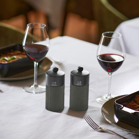 Набор подарочный мельниц для соли и перца, 12 см. Line Night Chiс Peugeot