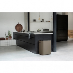 Мусорный бак Touch Bin Bo (60 л), Платиновый Brabantia