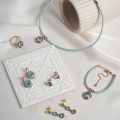 Пусеты Silky Sage Delite Fiore Luna