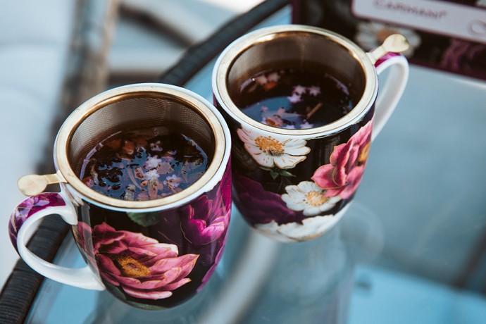 Набор кружек Розы, 0,38 л. 2 шт. Carmani