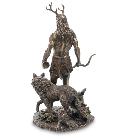WS-575 Статуэтка "Херн-охотник"
