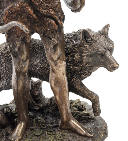 WS-575 Статуэтка "Херн-охотник"