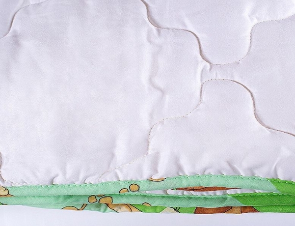 Одеяло всесезонное для детей, декор кружевом, с бамбуком в хлопковом чехле "Бамбуковый медвежонок", 110х140 см. Natures