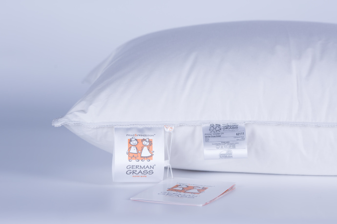 Подушка KINDER SNOW GRASS мягкая 50х68, белый