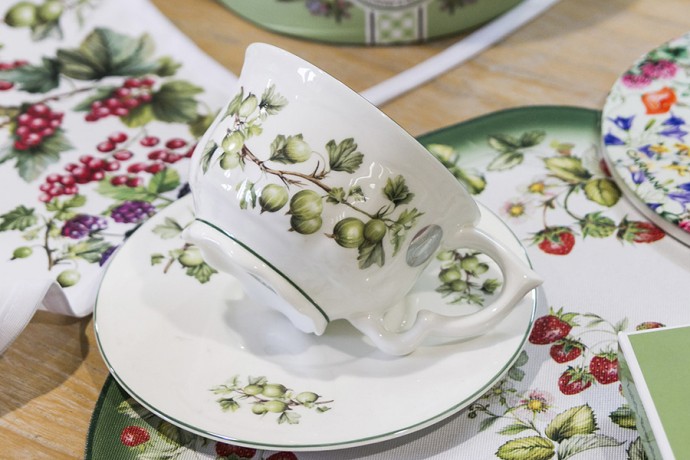 Чашка с блюдцем Крыжовник, 0,34 л. Carmani