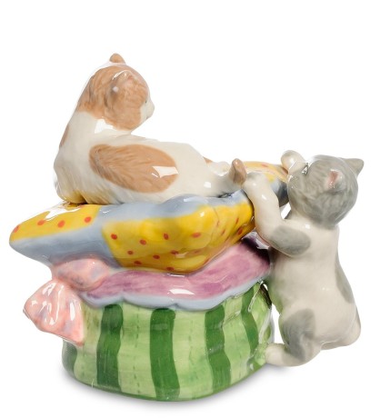 CMS-15/96 Статуэтка "Котята на подушке" (Pavone)