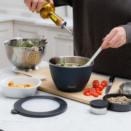 Набор для салата AZURITE (салатница 1,9 л. контейнер для приправ 60 мл. съемный поддон) Kitchen Craft