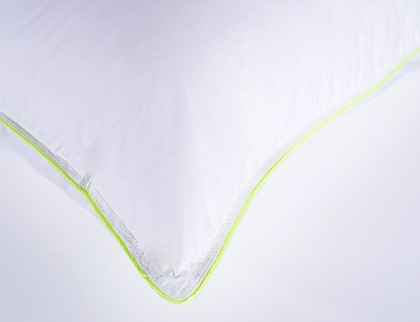 Подушка для детей, с бамбуком в хлопковом чехле "Бамбуковый медвежонок", 50х68 см. Natures