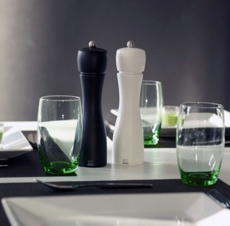 Набор мельниц для соли и перца, 15 см. Tahiti Peugeot, белый+черный