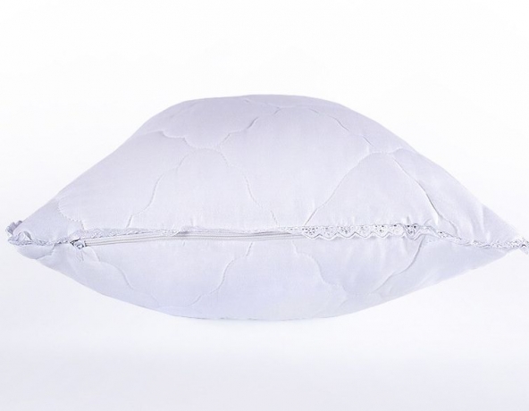 Подушка регулируемая для детей, с бамбуком в хлопковом чехле, декор кружевом, стеганая "Бамбуковый медвежонок", 40х60 см. Natures