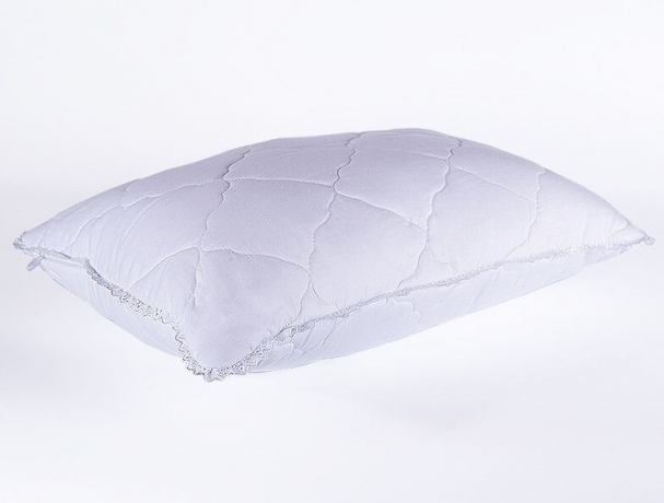 Подушка регулируемая для детей, с бамбуком в хлопковом чехле, декор кружевом, стеганая "Бамбуковый медвежонок", 40х60 см. Natures