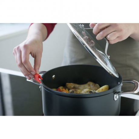 Кастрюля антипригарная, 5 л. (24 см) TITAN Beka