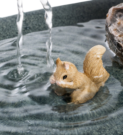 ED-346 Декор. фонтан "Друзья"