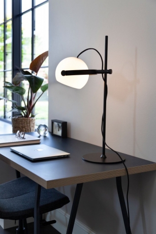 Настольный светильник, Ø18, опал/алюминий DC Halo Design