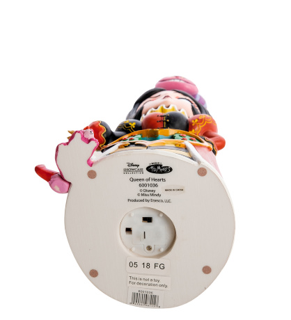 Disney-6001036 Фигурка "Королева Червей (Игра в крикет)"