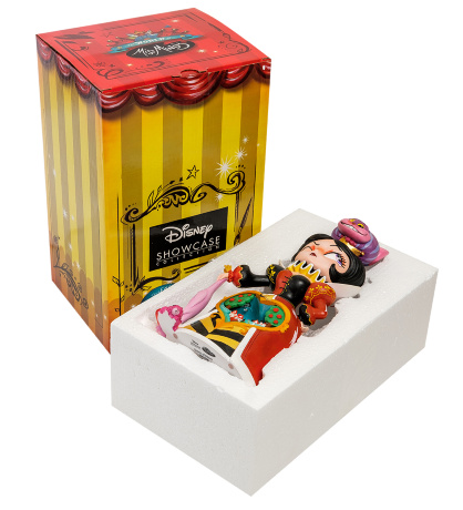 Disney-6001036 Фигурка "Королева Червей (Игра в крикет)"