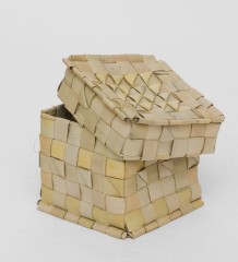 19-002 Яйцо расписное (о.Бали) M