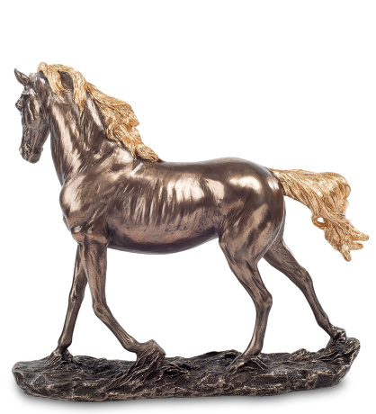 WS-694/ 2 Статуэтка "Статный жеребец"