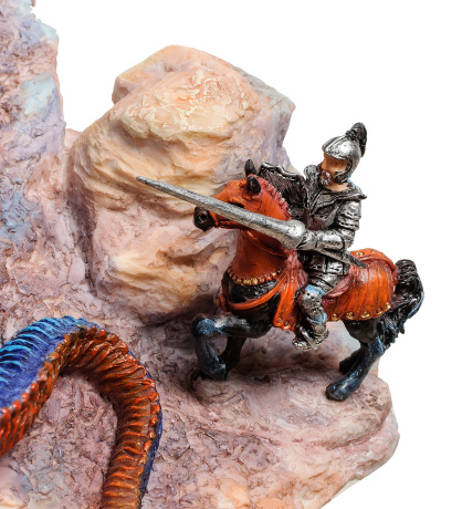 WS-267 Статуэтка "Дракон и воин - храбрость неуместна"