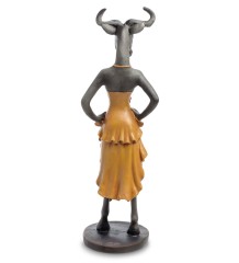 SK-54 Фигурка "Красотка Буйволица"