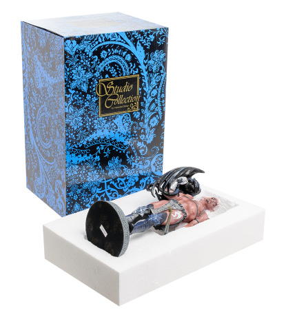 WS-268 Статуэтка "Дракон и Господин" (Рут Томпсон)