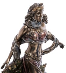 WS- 06/ 1 Статуэтка "Гера - Богиня брака и семьи"