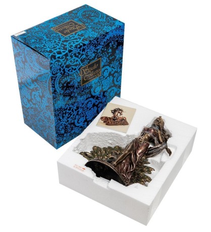 WS- 06/ 1 Статуэтка "Гера - Богиня брака и семьи"