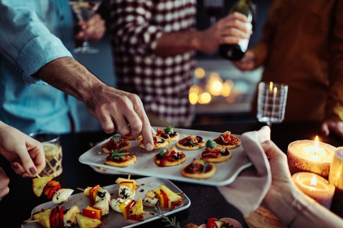 Блюдо среднее, цвет: бежевый Aperitivo, 31,5х10 см. Emile Henry